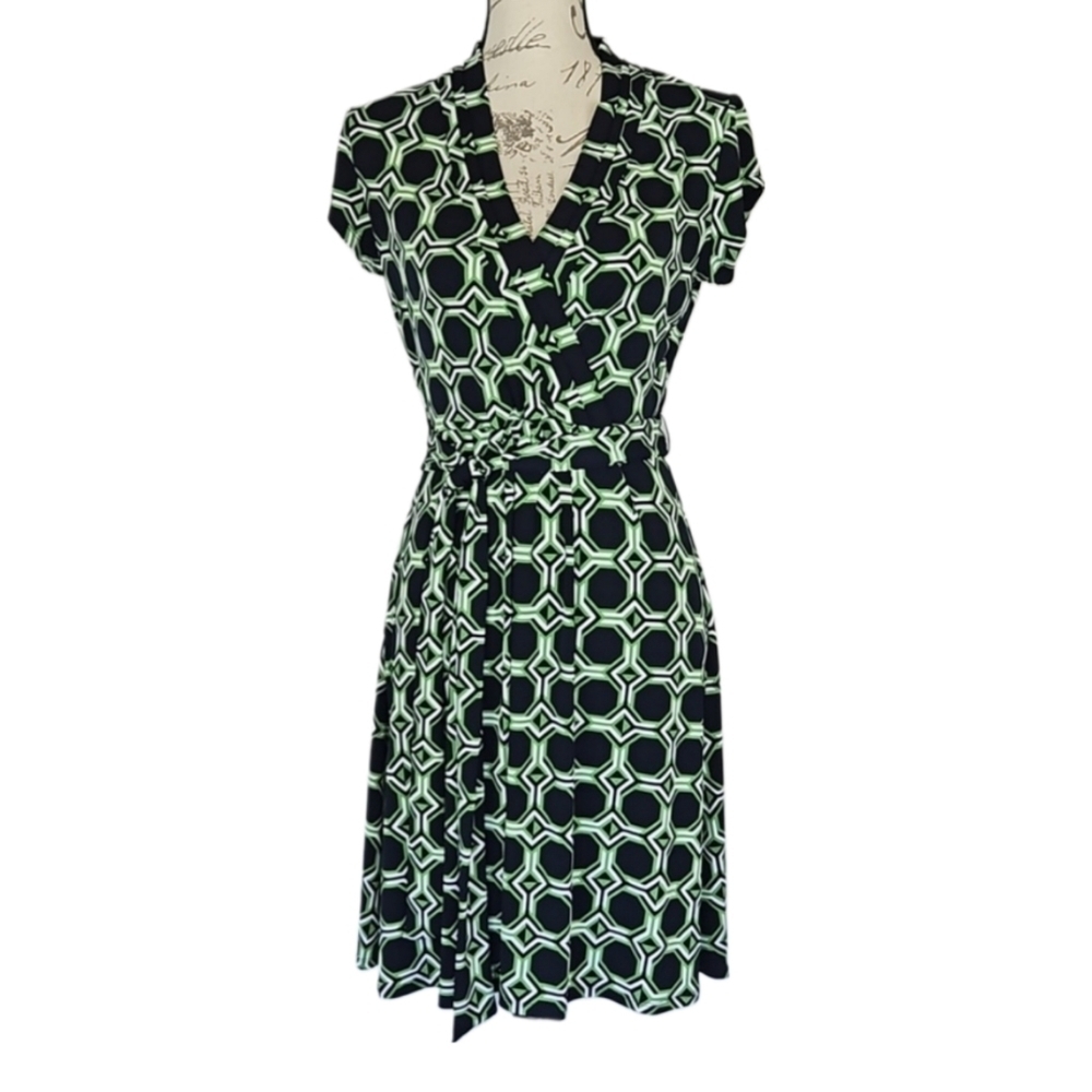 Liz Claiborne Wrap Dress with Belt in Green & Black & White Geo Print, S - Picture 4 of 6